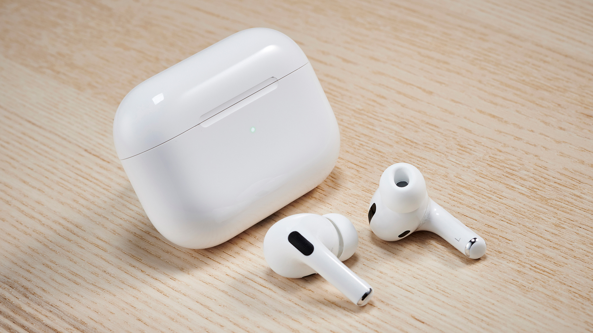 سماعة-airpods-pro-3-تفوز-بالمركز-الأول